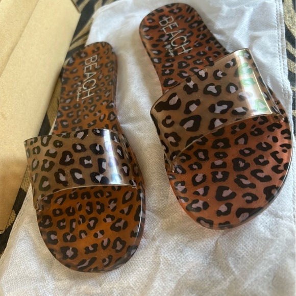 Beach by Matisse leopard slide sandals - Picture 2 of 4